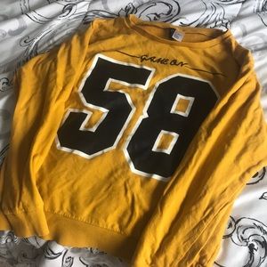 Comfy Black and Yellow sweater